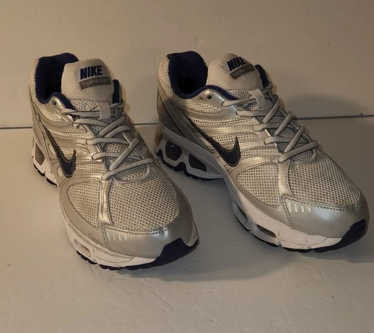 Nike tailwind 2009 sale