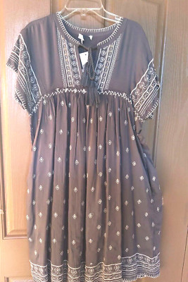  Sundance   Gray Aura Boho   Dress Embroidered Sparkle V-Neck Lined-Size Medium