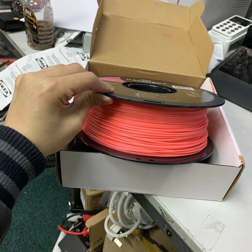 HATCHBOX 1.75mm PLA 3D Printer Filament Dimensional 1kg Spool +/-0.3mm True Pink - Image 4 of 4