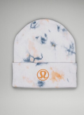 Lululemon Warm Revelation Beanie Twist Tie Dye Night Sea  display picture 3