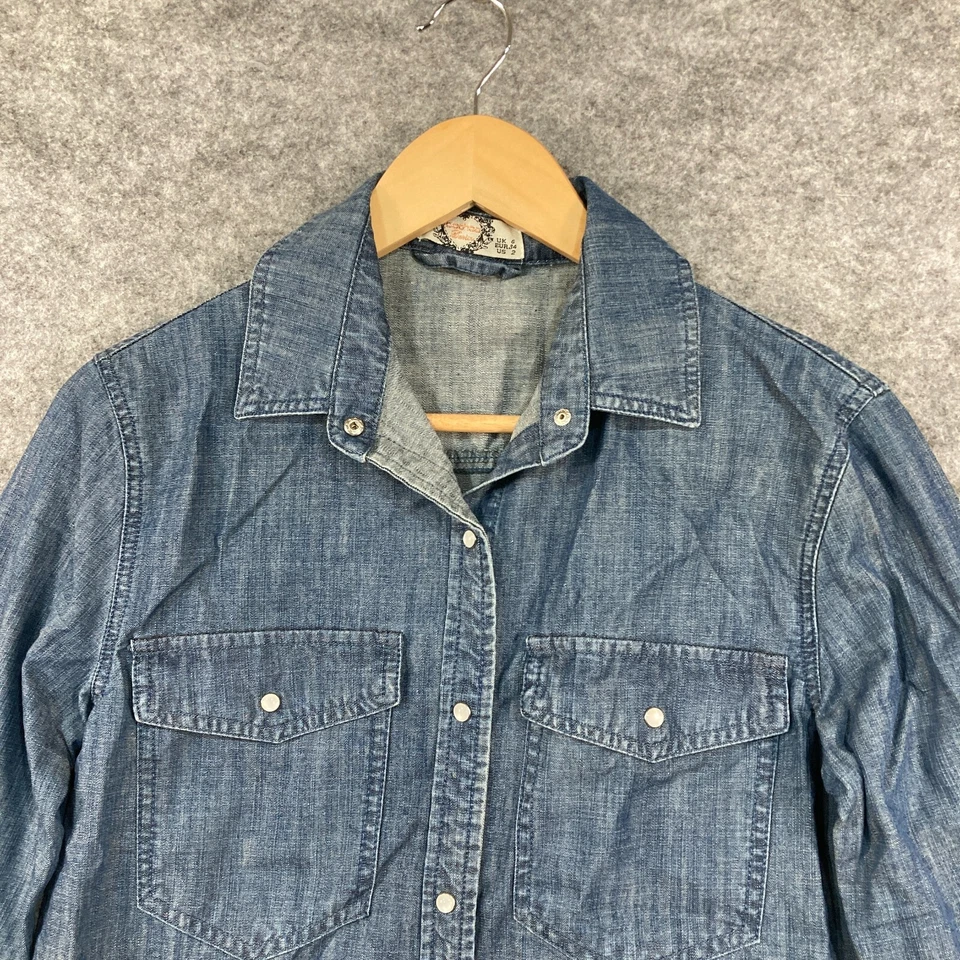 Camiseta de mezclilla Boohoo para mujer talla 6 azul manga larga botones a presión 19712 Foto 2 de 4