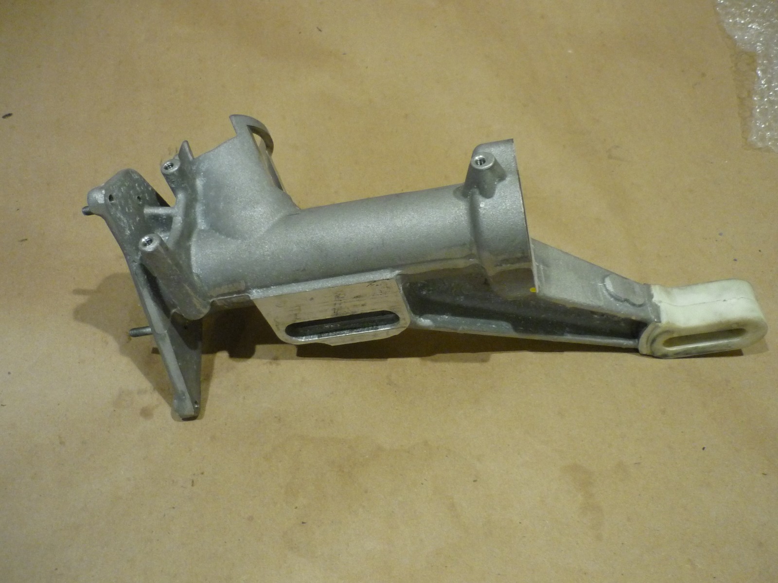 Ferrari 430 -Steering Column Support _ P/N 197700