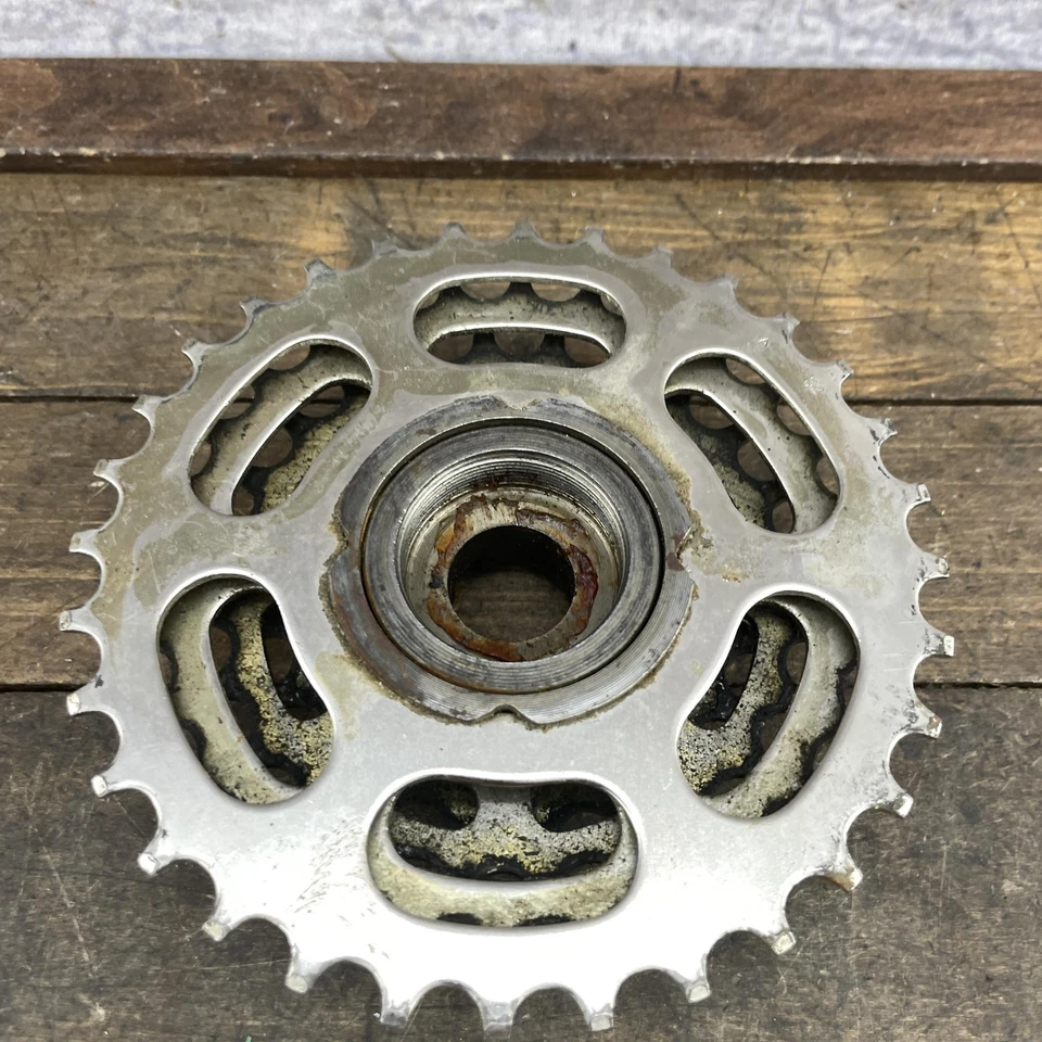 Vintage SunTour Perfect 6-Speed Freewheel 32T Threaded Gold Japan 14-32t Bike - Image 4 of 4