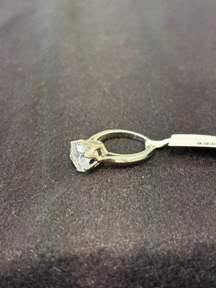 14K White Gold Plated Elegant Round Brilliant Cut CZ Ring Size 4.75 SR0720 - Image 4 of 4