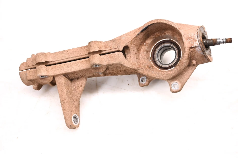 Кулак переднего левого шпинделя 03 Polaris Magnum 330 4x4 - Изображение 3 из 4