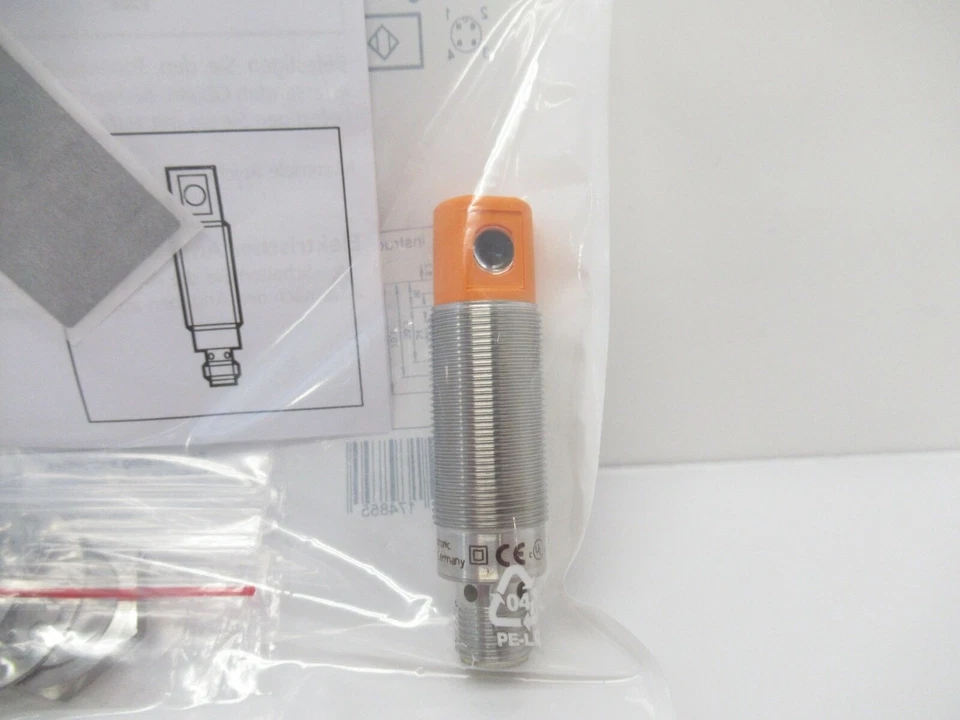 OG5126 Ifm Electronic Retro-Reflective Sensor, Red Led 660 NM, IP68, New In Bag - Image 4 of 4