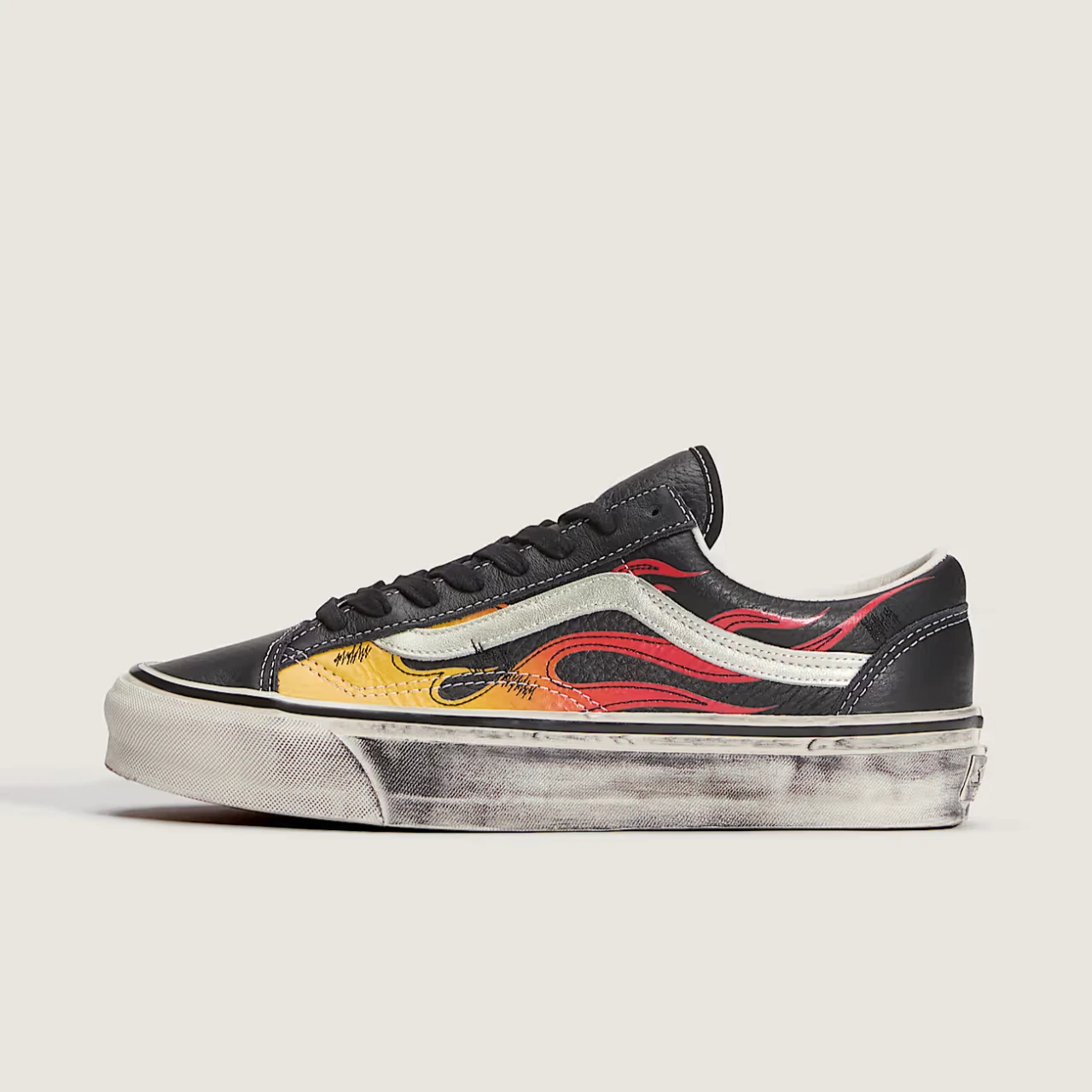 Vans Premium Old Skool 36 Flames in Black and Red All Sizes Limited Stock
Opens in a new window or t