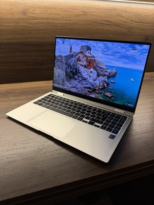 Samsung Galaxy Book Pro 360 15,6 Zoll, 512GB SSD, Intel Core I7 11. Gen