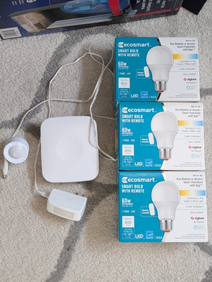 Samsung SmartThings V2 Hub w/ Motion Detector & 6 NEW Tunable EcoSmart Bulbs