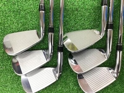 TaylorMade ROCKETBLADEZ Tour Iron Set / 5-PW / Stiff Dynamic Gold
