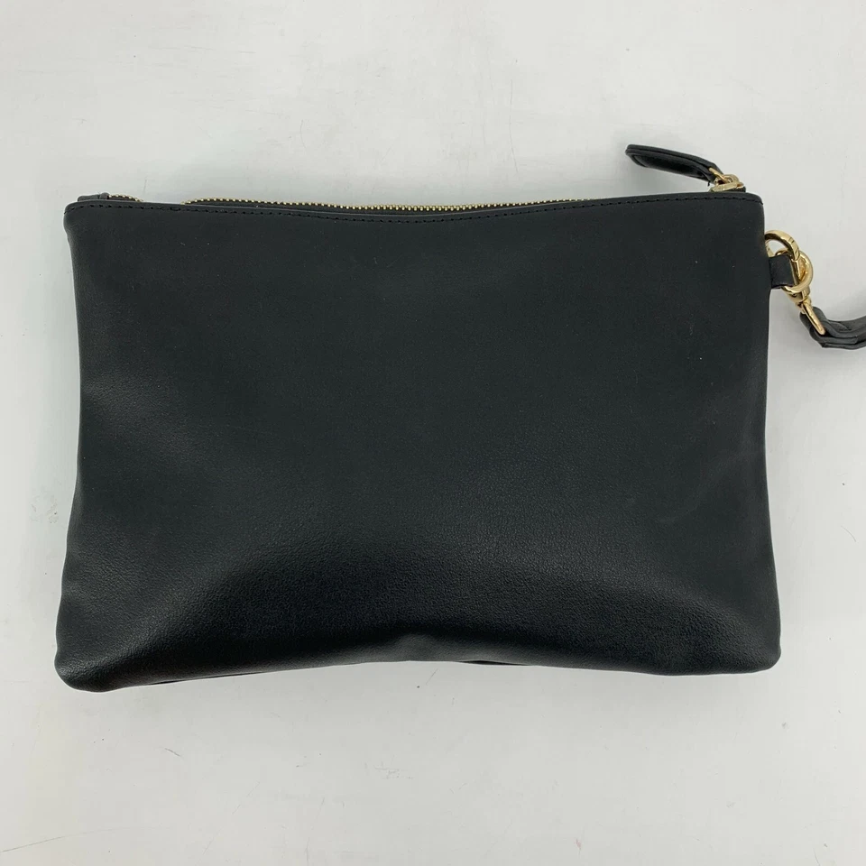 Bolso sin asas Sole Society negro plegable solapa forro estampado animal ribete de cuero de vaca Foto 3 de 4