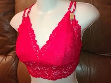 Lot of 2 New with tag Victoria' s Secret Pink Women's Black and Red Bras Size S