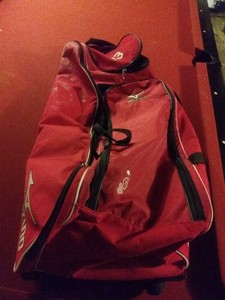 mizuno rolling softball bag