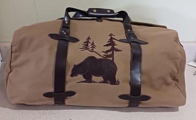 Studio Outdoor Olive Canvas Duffel Bag Grizzly Bear Graphic Strap