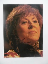 Caterina Valente Autogramm signed A4 Magazinbild