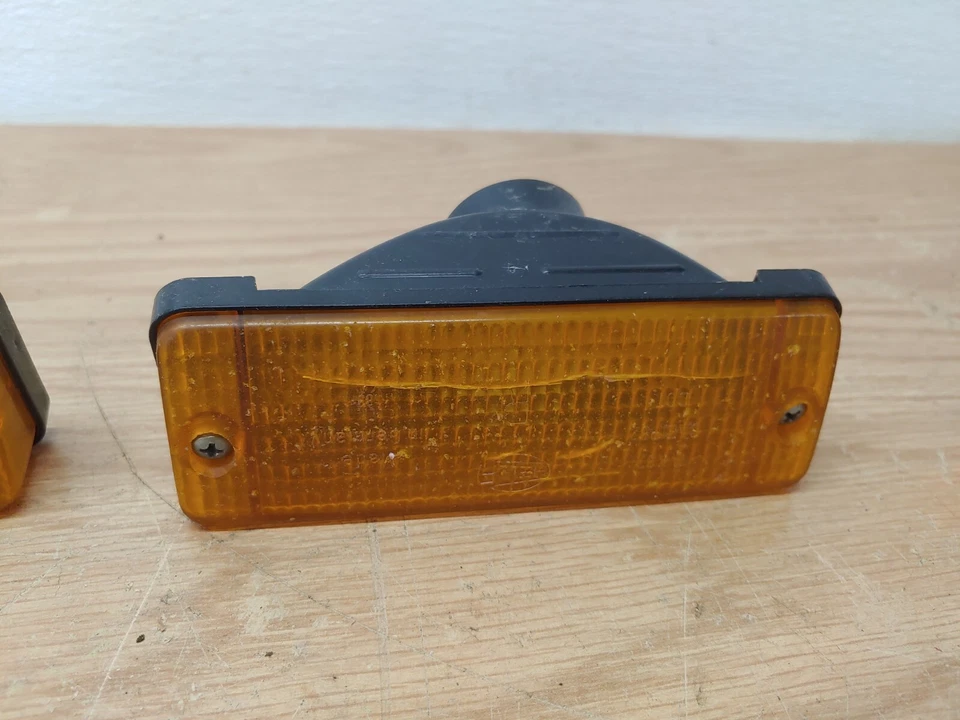 Luz de giro delantera izquierda derecha AUDI 100 S3 (1982-1990) 443953049 443953050 F Foto 2 de 4