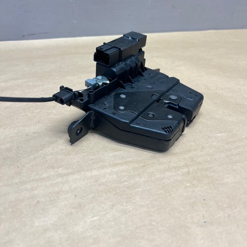 11-16 BMW 535i 550i F10 REAR TRUNK LOCK LATCH ACTUATOR w/ SOFT CLOSE - Bild 3 von 10