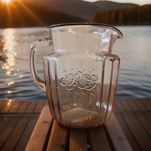 VTG ANCHOR HOCKING PINK MAYFAIR OPEN ROSE 37 OZ. 6 INCH JUICE PITCHER EXCELLENT