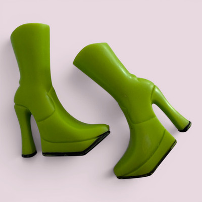 Bratz Dynamite Dance Fashion Pack Green Chunky Boots Kleidung Ersatz 2001