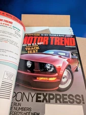 Car Magazine Motor Trend November 2004 With Covers and Inserts