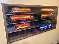Train Display Case O Scale Cherry Railroad Mo...