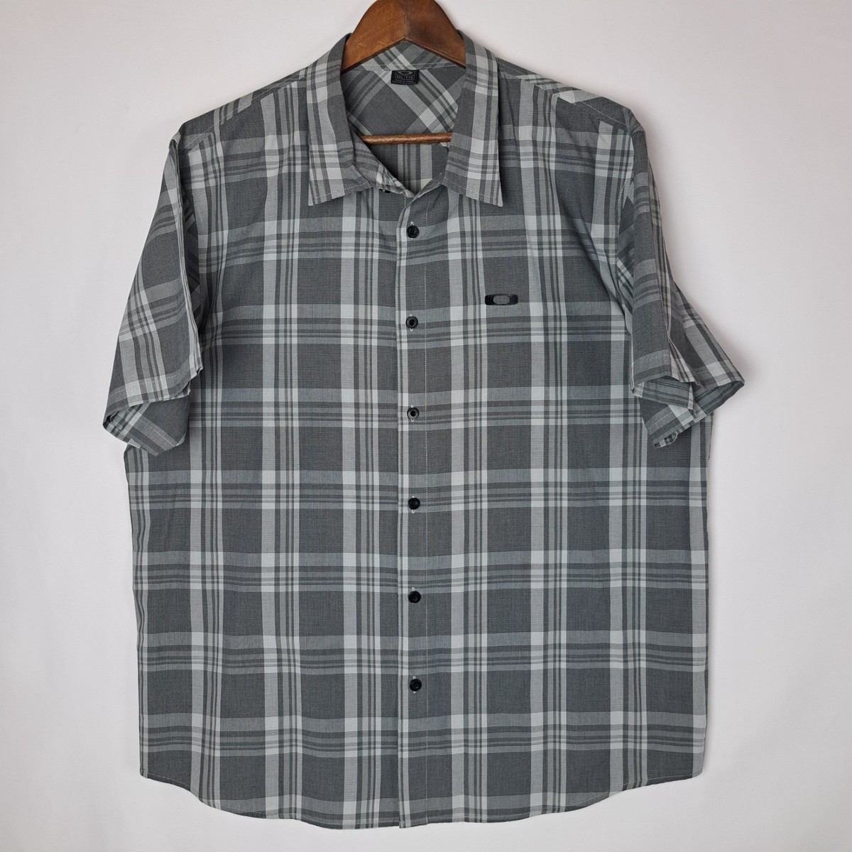 oakley dress shirts NICE! Oakley Shirt Button Up Plaid Pocket Mens Medium Blue Yellow