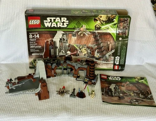LEGO Star Wars RETIRED Set 75017 Duel On Geonosis 100% Dooku Poggle Yoda Minifig