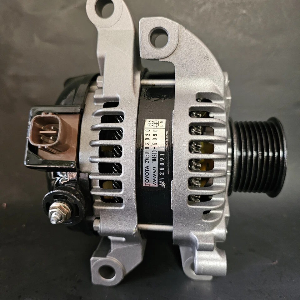 Восстановленный оригинальный генератор переменного тока для Toyota Tundra V8 5,7 л 130 А 2007–2021 годов от Rvv - Изображение 2 из 4