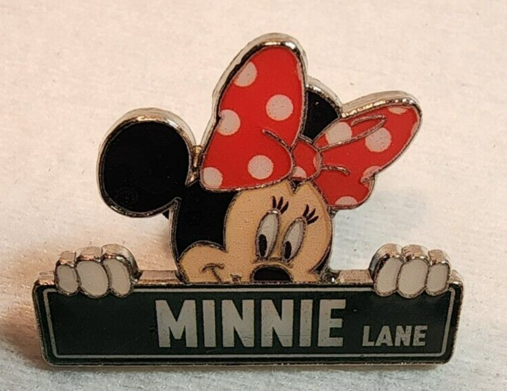 Disney Souvenir Trading Collectors Pin, Minnie Mouse Lane Street sign