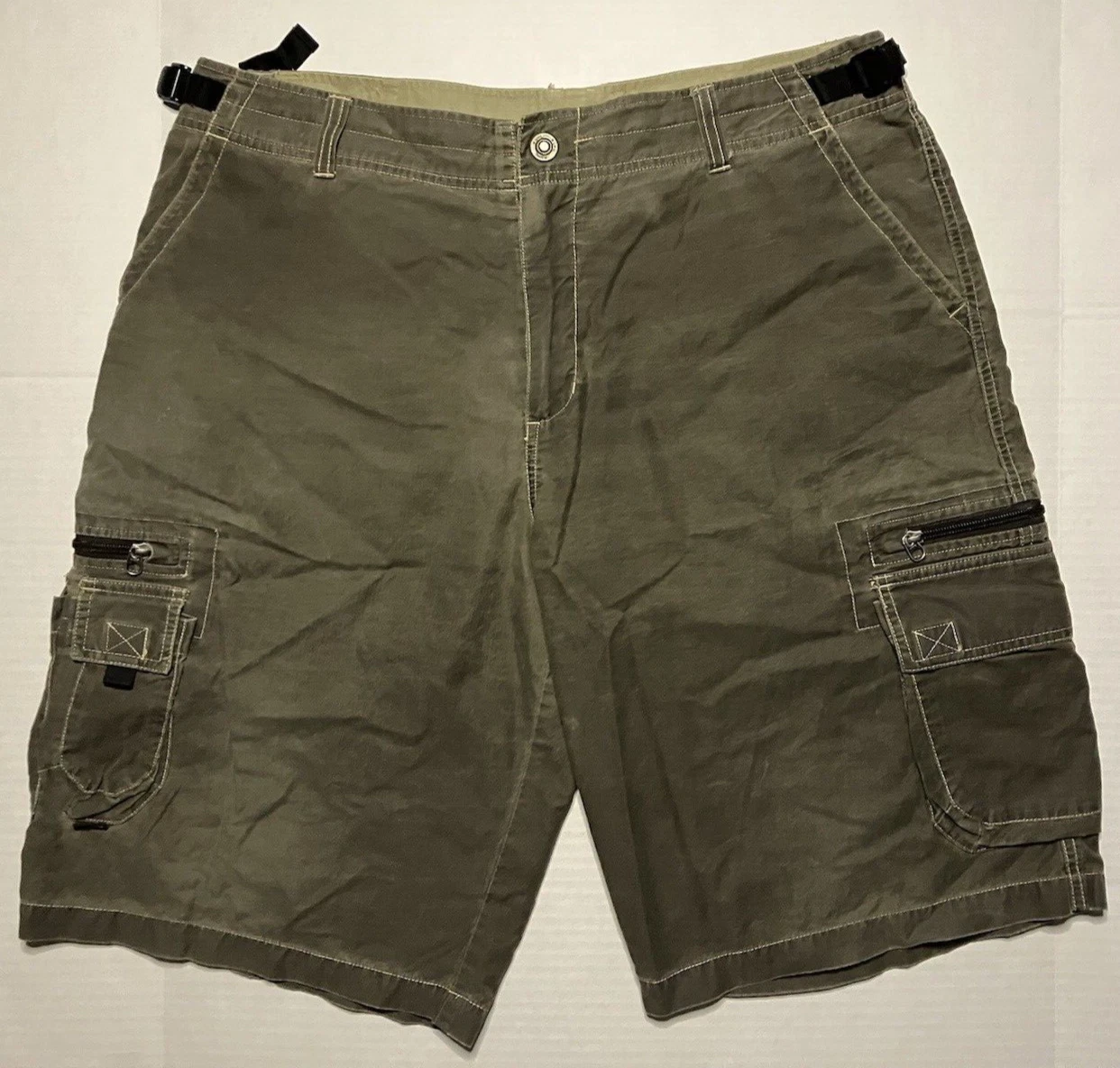 Kuhl Shorts Cargo Pockets Adjustable Waist Outdoor Utility Hiking Mens Size XL