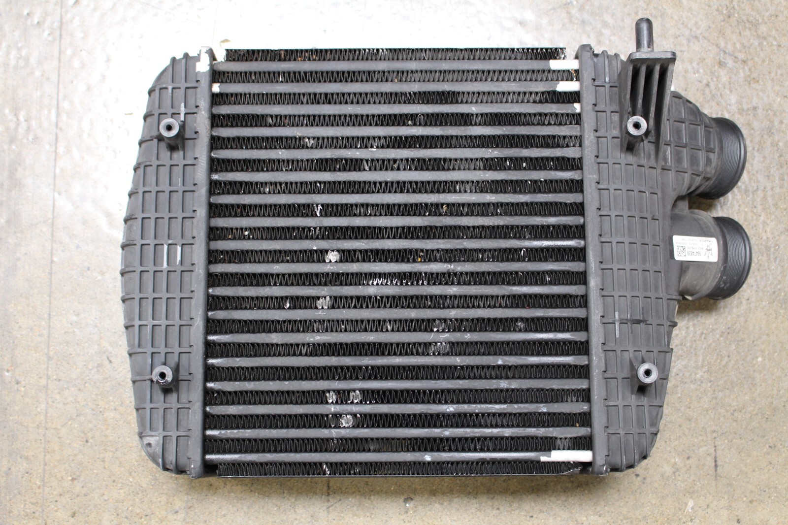 Maserati Ghibli, Quattroporte, LH, Intercooler, Dented, Used, P/N 670009834