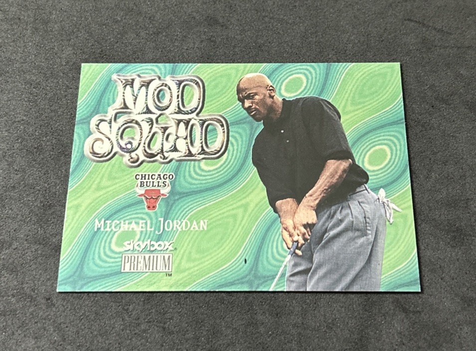 1998-99 Skybox Premium Mod Squad Michael Jordan #16 Bulls
