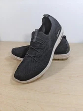 Women's 9 Skechers Arch Fit Black  Air Cooled Memory Foam Slip-On Sneakers