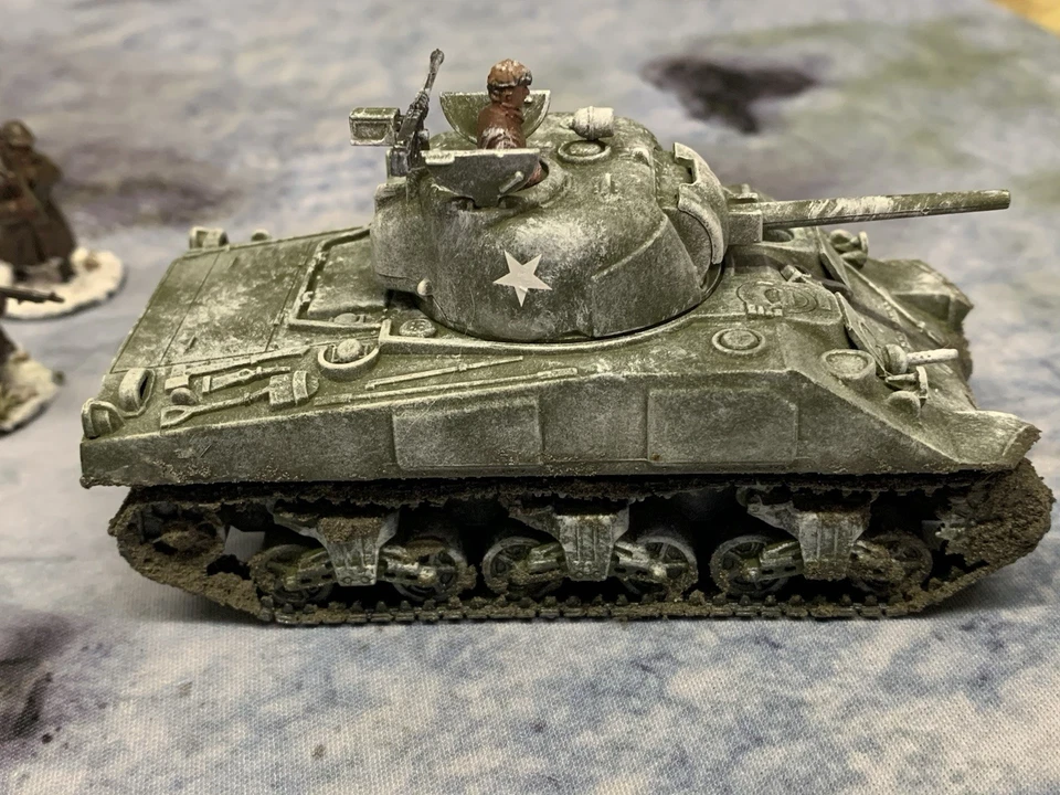Bolt Action 28mm American Winter Lot W/ Sherman Tank and More WW2 Painted - Image 4 of 4