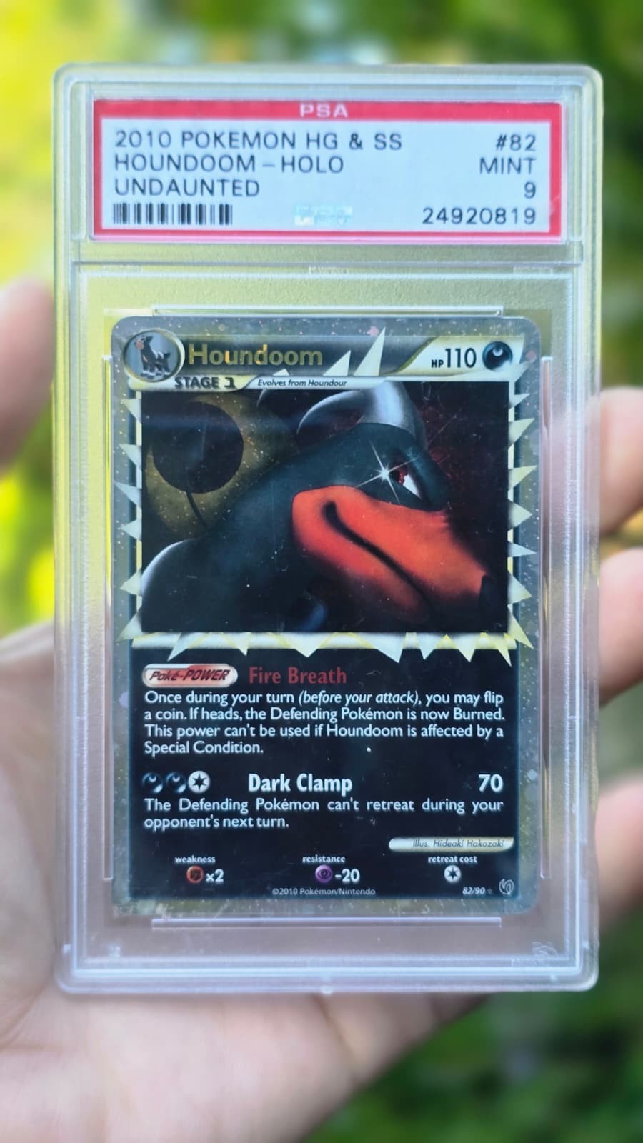 Pokemon Holo Houndoom front