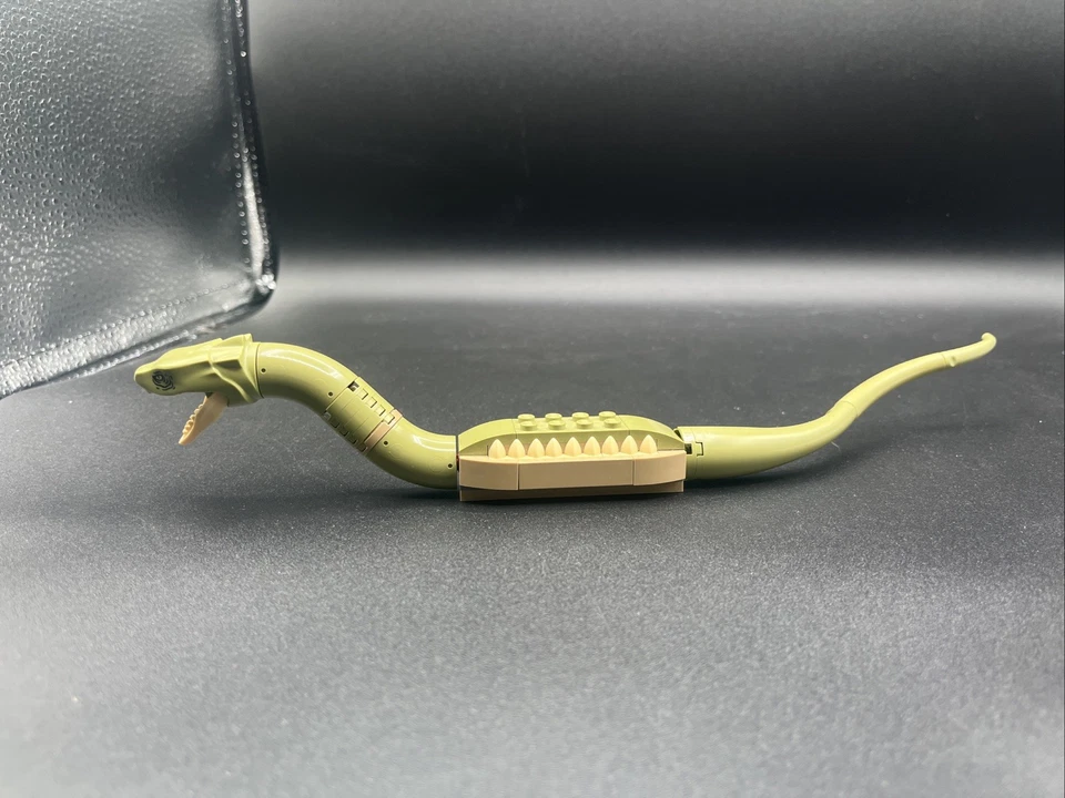 New LEGO Harry Potter Basilisk Snake From Set 76389 Chamber Of Secrets 41 Pieces - Image 3 of 4