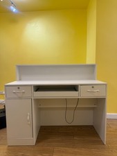 reception desk / Cash Desk (white) - Barely Used
