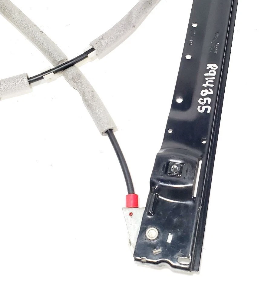 2013 14 15 16 17 18 19 2020 Nissan Pathfinder OEM Front Right Window Regulator  - Image 3 of 4