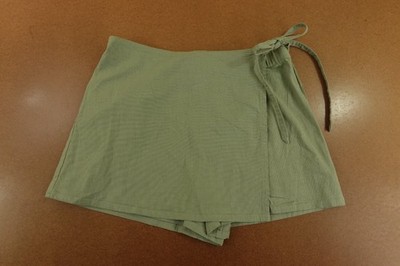 Francescas Womens Size Medium Green Adrian Side Tie Skort NWT