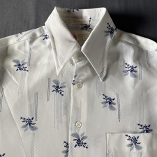 Vintage Sears Kings Road Shirt Mens Medium Tall White Floral Polyester 70s