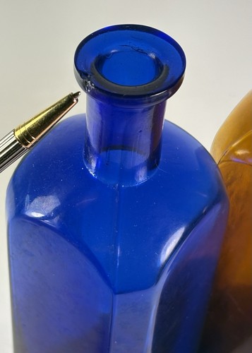 PAIR COBALT AMBER WR WARNER SQUARE DRUGSTORE MEDICINE BOTTLES 1870S PA ST LOUIS - Picture 17 of 22