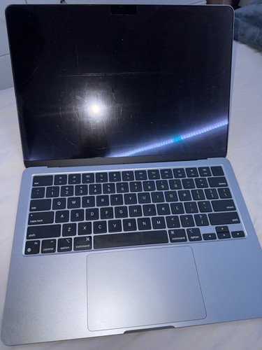 Apple MacBook Air 13.6" (256GB SSD, M2, 8GB) Laptop - Space Gray - MLXW3LL/A... - Afbeelding 3 van 3