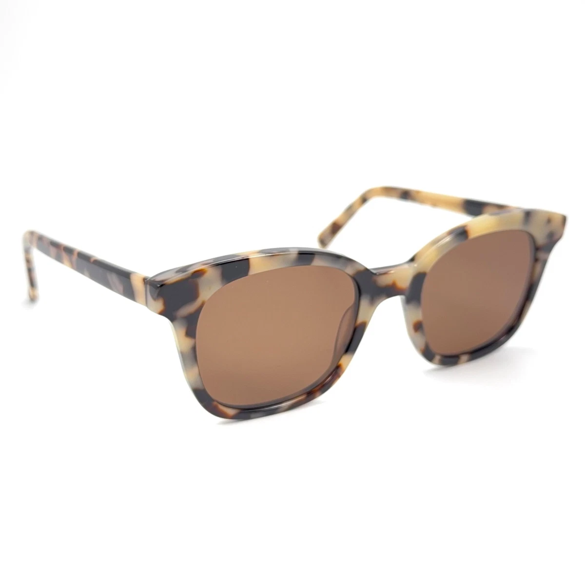 Madewell Clear/Tan Frames & Brown Lenses Sunglasses - LENSES FAIR / FRAMES GOOD Clear Oversized Acetate Square Tinted Sunglasses with Light  main image 4