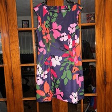Vince Camuto Women’s 14 Dress Navy Floral Pockets scuba fit flare EUC