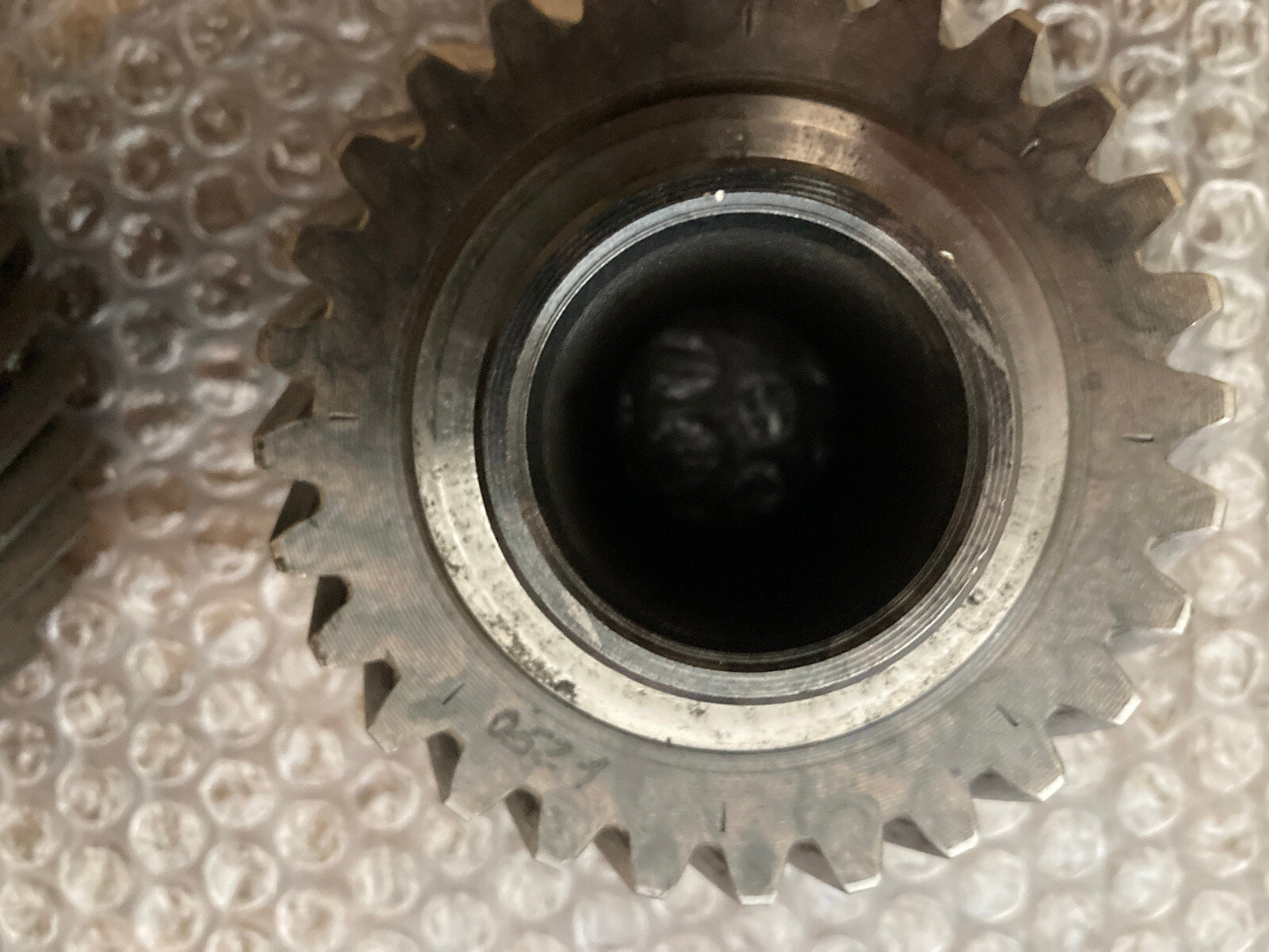Ferrari 308-Gts-328-  Engine Transaxle Bell Housing Transfer Gear Set_Bearings .