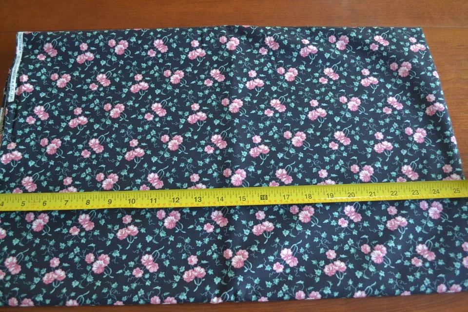17" Long, Vintage, 1991, Pink Green Black Floral Cotton, Fabric Traditions, N483 - Image 3 of 4