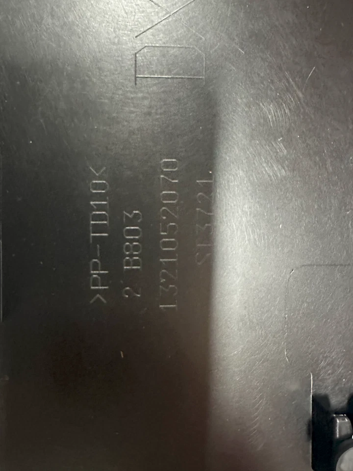 New OEM MOPAR Front Right Body Trim Molding 2019-2025 Ram ProMaster 1ZT43JXWAC Foto 4 de 4