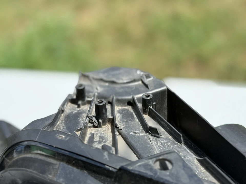 Faro derecho derecho LED OEM 2017-2019 Mercedes-Benz Clase E daños en el lado del pasajero Foto 4 de 4