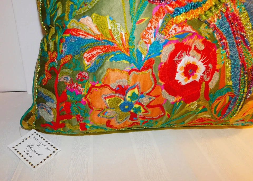 Almohada decorativa adornada con cacatúa infantil Mackenzie, nueva con etiquetas Foto 4 de 4