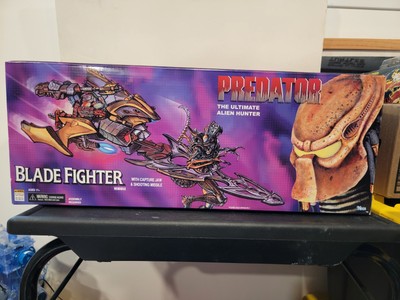 Predator Ultimate Alien Hunter Blade Fighter Vehicle Capture Jaw & Missile NECA